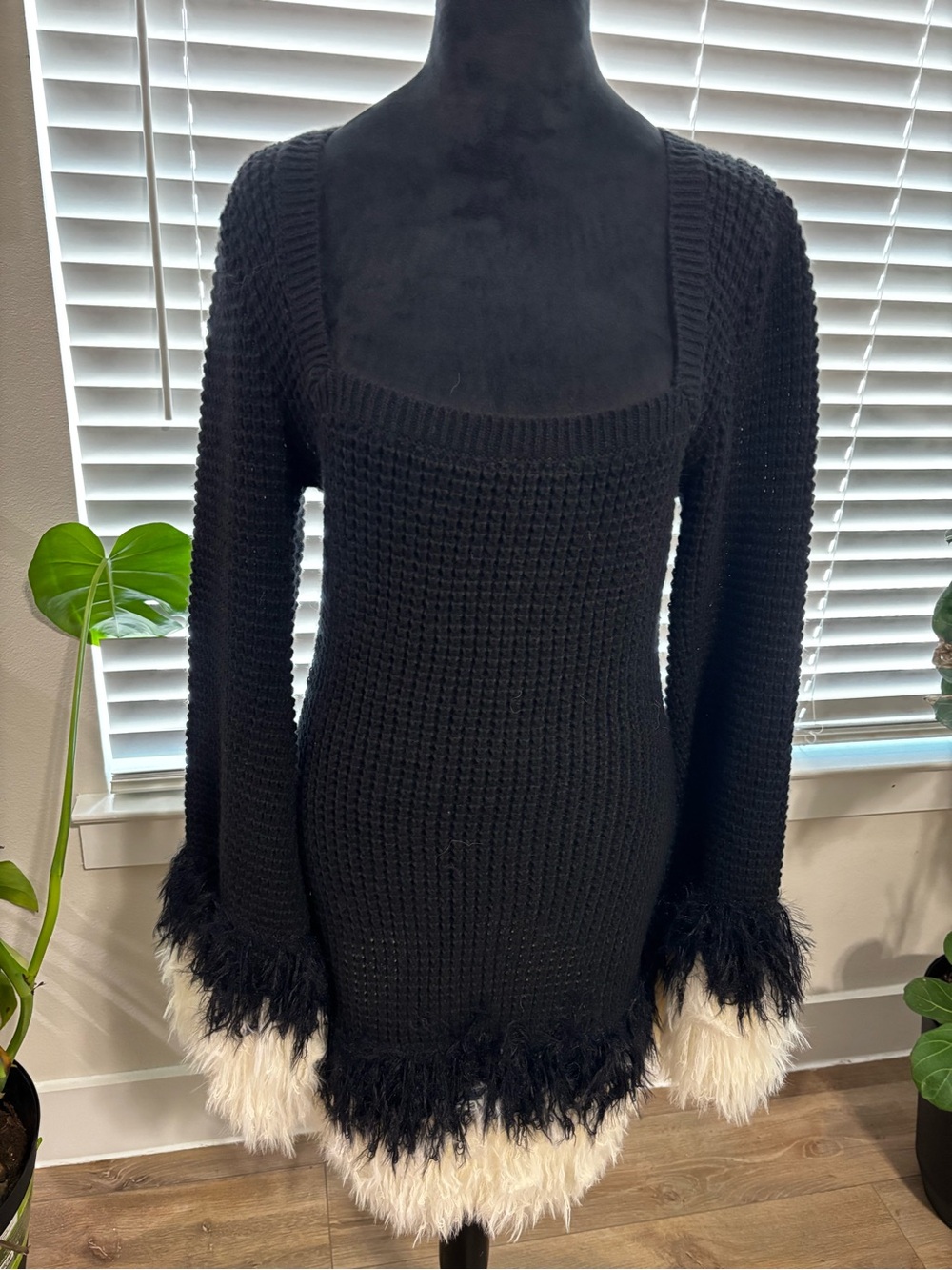 Fashion Nova Black Crew-Neck Sweater Dress with Faux Fur Trim